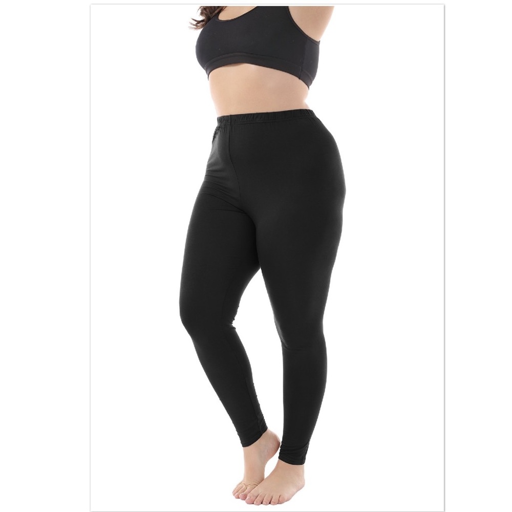 Plus Size Leggings 🖤